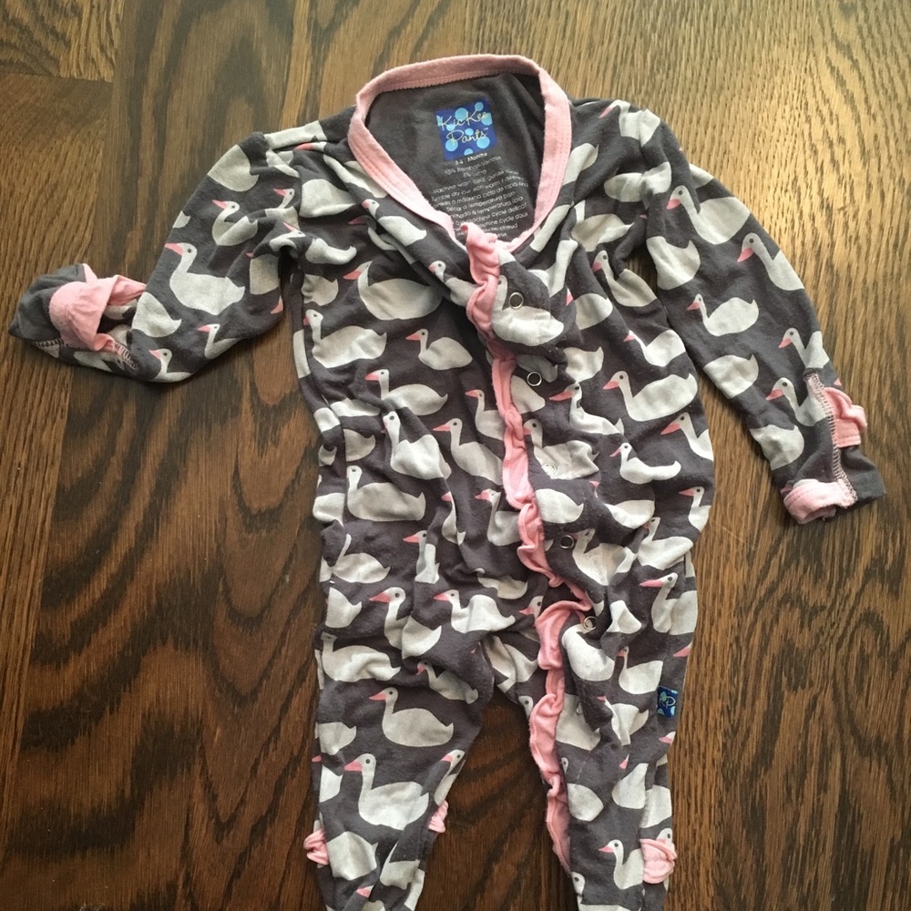 Kickee pants 3-6 months snap footed pyjamas